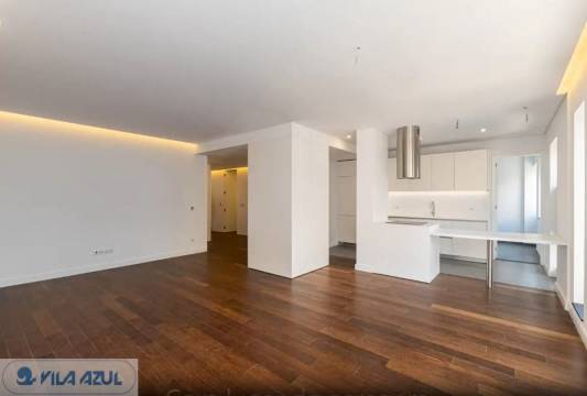 Apartamento T4  Boavista