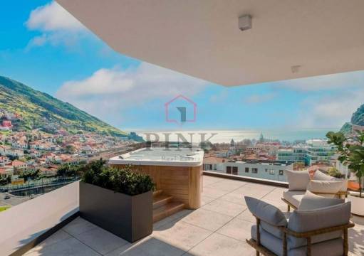 Apartment in Machico