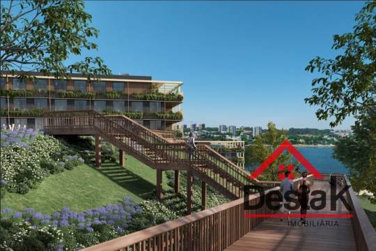 Apartamento T3 inserido no empreendimento Marina Douro