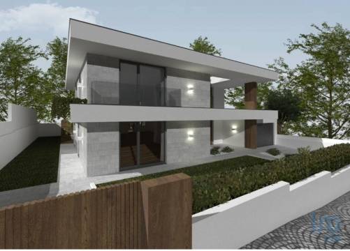 House in Almada