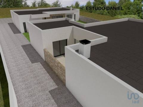 House in Alcobaça