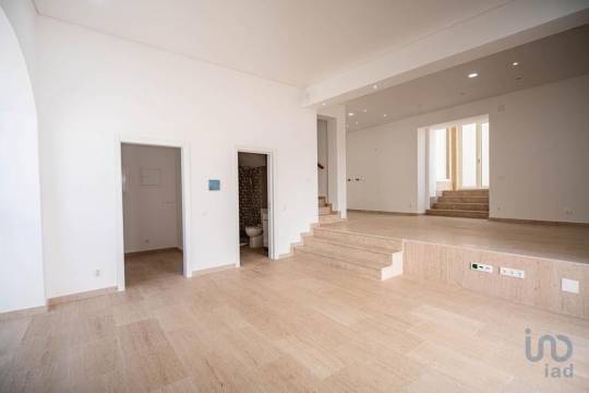 House in Cadaval