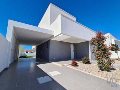 House in Caldas da Rainha