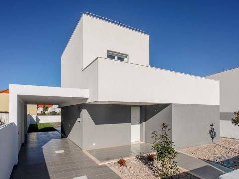 House in Caldas da Rainha