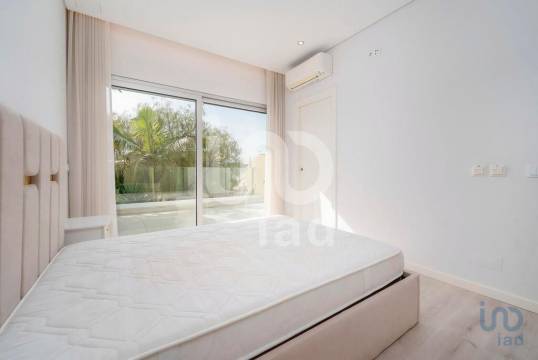 House in Faro