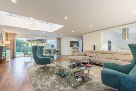 House in Almada
