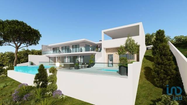House in Rio Maior