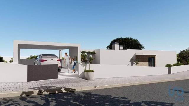 House in Rio Maior