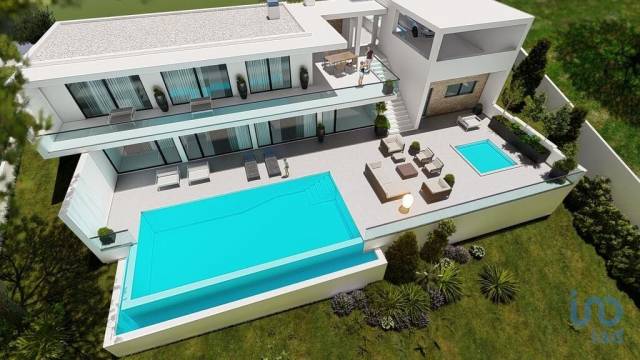 House in Rio Maior