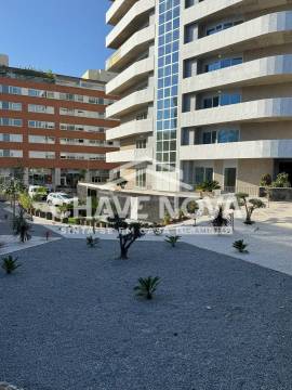 Arrendamento T1 c/lugar de garagem no Porto