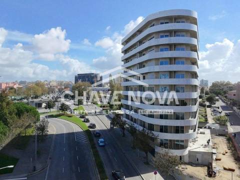 Arrendamento T1 c 2/lugar de garagem no Porto
