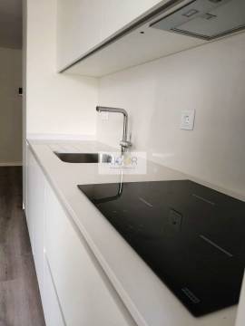 Apartamento T1 com varanda NOVO em Matosinhos Sul