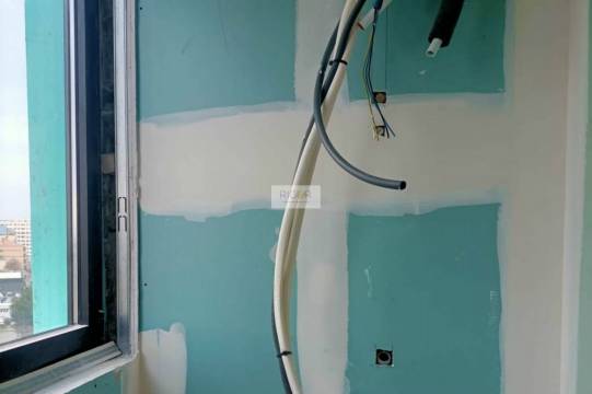 Apartamento T3, sala a poente com vista mar em Matosinhos.