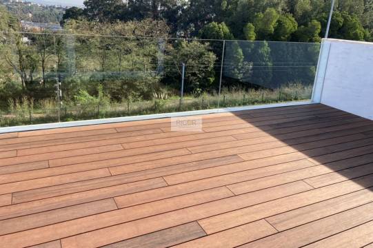 Moradia T4 em construção - Leça do Balio