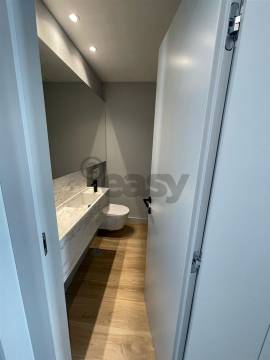 Apartamento T3 DUPLEX Arrendamento em Aldoar, Foz do Douro e Nevogilde,Porto