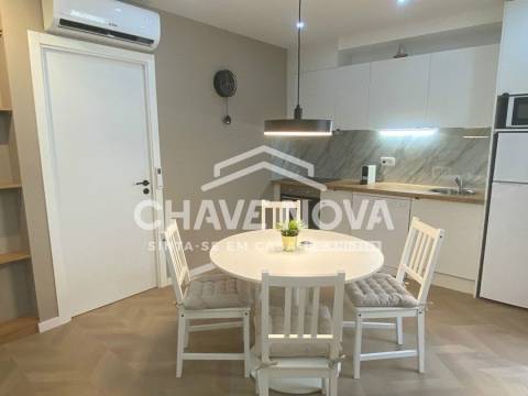 Moradia V2 Duplex Totalmente Mobilada e Equipada no Porto (Paranhos)