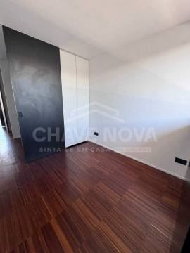 Apartamento T1 para arrendamento em Paranhos