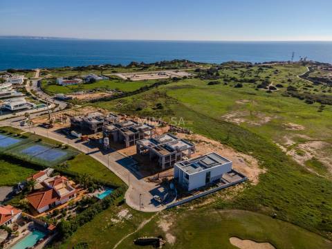 Moradia T4 de Luxo com Vista Mar e Piscina, Lagos