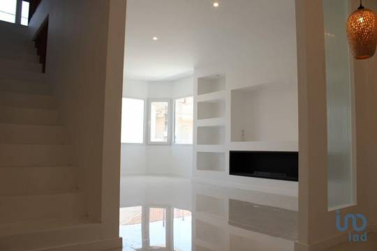 House in Odivelas
