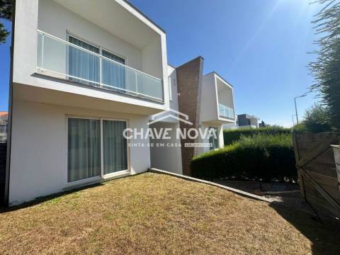 Moradia Geminada T3