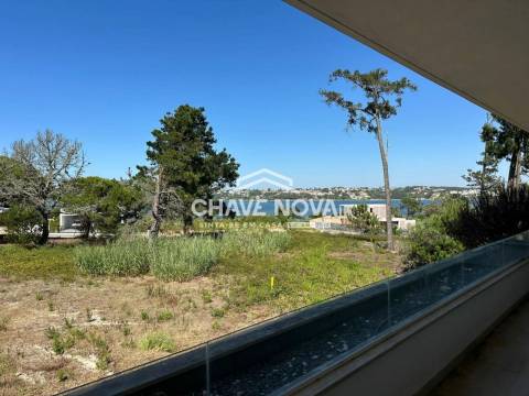 Apartamento T1 + 1 em Condominio Privado