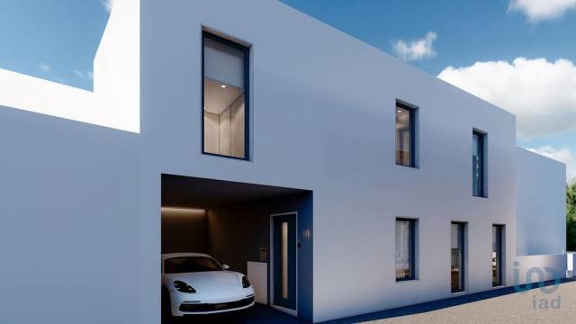 House in Caldas da Rainha