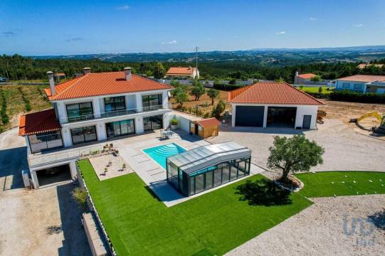 House in Caldas da Rainha