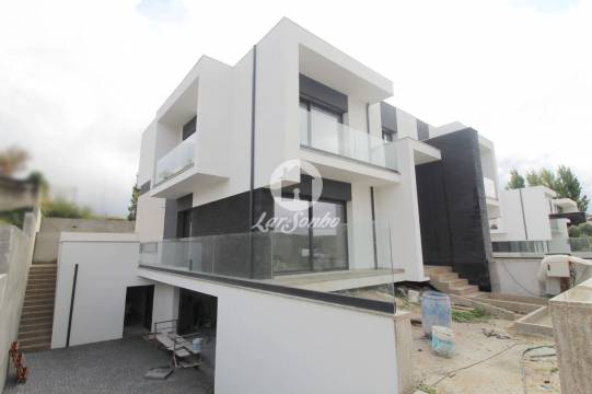 Moradia Construção NOVA