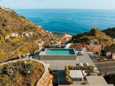 Apartment in Calheta