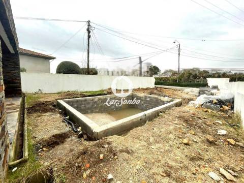 Moradia de Luxo, Individual com piscina em Barcelos