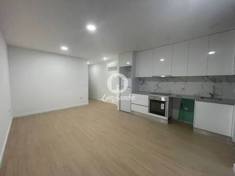 Apartamento T1 Novo junto ao IPCA