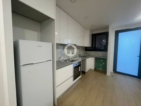 Apartamento T1 Novo junto ao IPCA