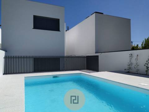 MORADIA - T3+1 (Celorico de Basto)