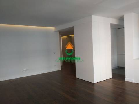 T4 totalmente reconstruído à Boavista