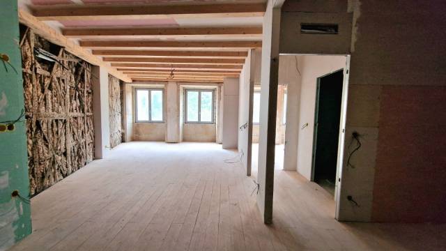 Prédio na Ribeira Para Emprendimento Turístico