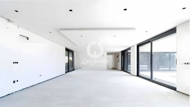Moradias individual T4 em construção em Gondifelos, Famalicão