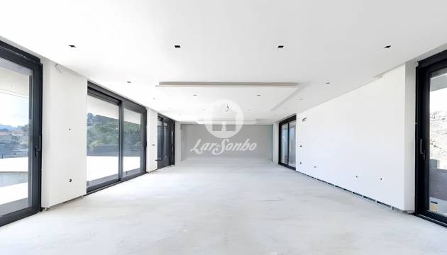Moradias individual T4 em construção em Gondifelos, Famalicão
