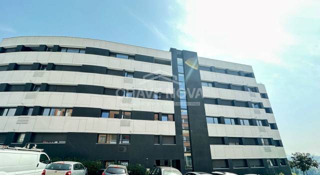 Apartamento T2 , para arrendamento, em Campanhã