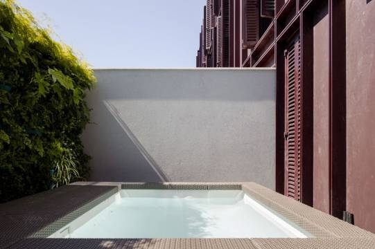 4-Bedroom Apartment in the Heart of Porto's Downtown