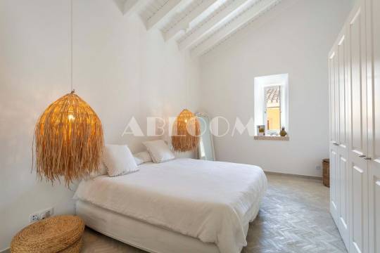 House in Faro
