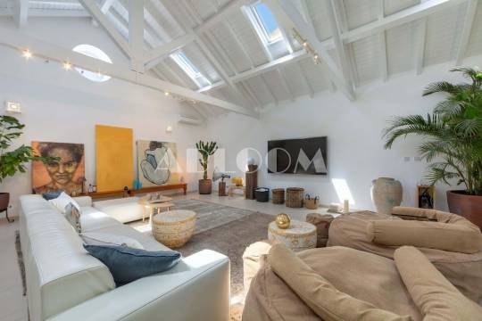 House in Faro