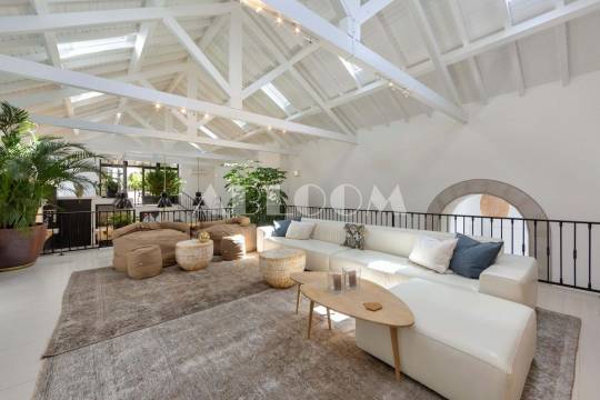 House in Faro
