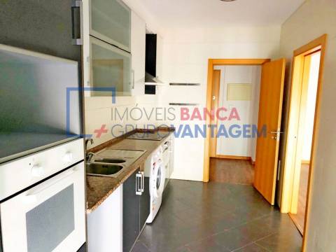 T3 duplex em Sapataria - Sobral Monte Agraço