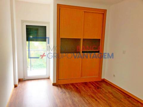 T3 duplex em Sapataria - Sobral Monte Agraço