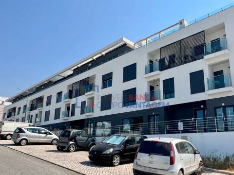 Apartamento T3 novo com terraço de 31,5 m² em Santo Antão do Tojal  Loures