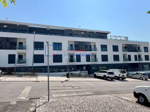 Apartamento T3 novo com terraço de 31,5 m² em Santo Antão do Tojal  Loures