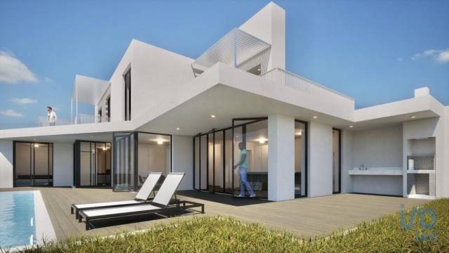 House in Sesimbra