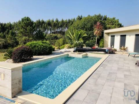 House in Caldas da Rainha