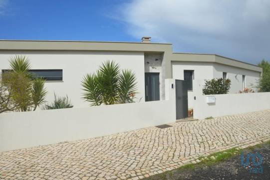 House in Caldas da Rainha