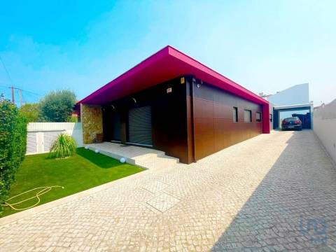 House in Seixal